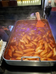 hot teokbokki, soft rice cake, it's so popular here and in Indonesia nowadays