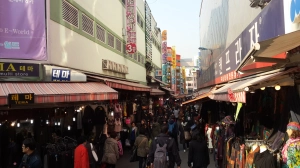Namdaemun market, one of the oldest markets in Seoul, perfect place to buy souvenirs and also to have fun getting lost